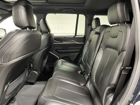 Used 2024 Jeep Grand Cherokee Limited 4xe AWD/4WD image 17