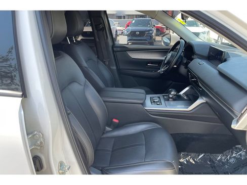 Certified 2024 MAZDA CX-90 Plug-In Hybrid w/ Preferred AWD/4WD image 21
