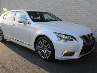 Used 2016 Lexus LS 460 AWD