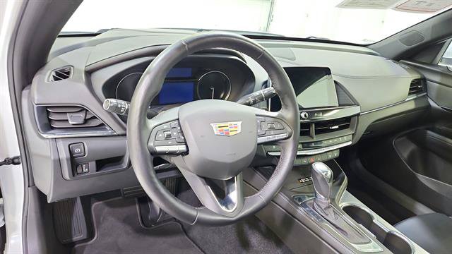 Used 2026 Cadillac CT4 Premium Luxury AWD/4WD image 18