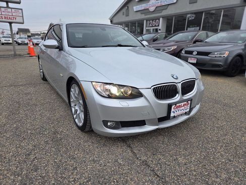 Used 2008 BMW 328i Convertible image 1