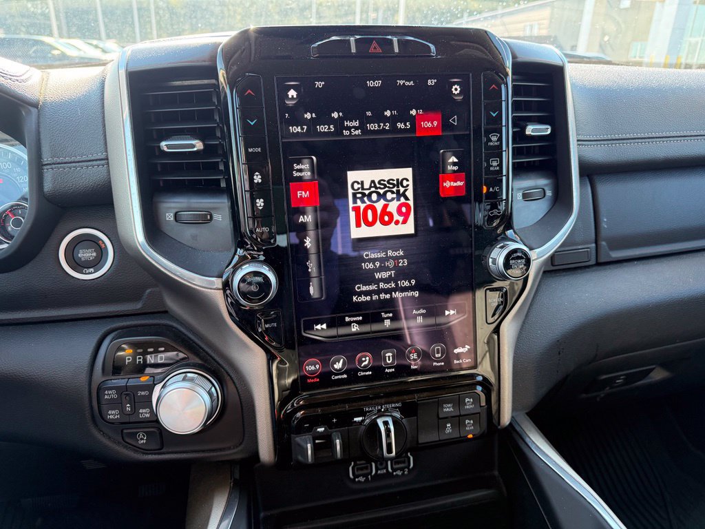 Used 2021 RAM 1500 Laramie AWD/4WD image 12