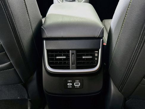 Used 2025 Subaru Outback Onyx Edition AWD/4WD image 26