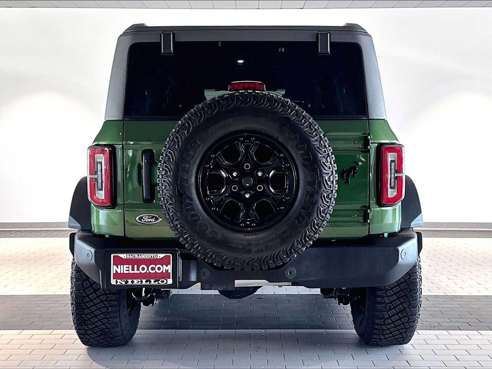 Used 2024 Ford Bronco Wildtrak AWD/4WD image 9