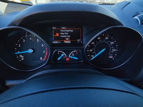 Used 2019 Ford Escape SE image 22