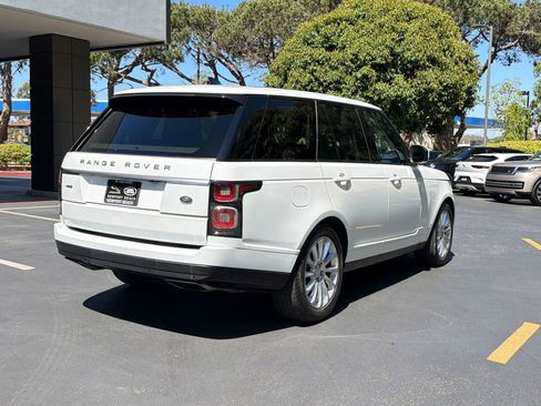 Used 2018 Land Rover Range Rover HSE image 10