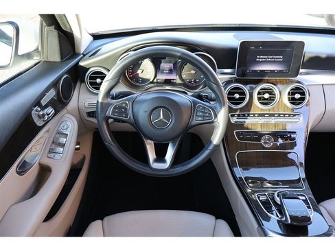 Used 2015 Mercedes-Benz C 300 Sedan image 21