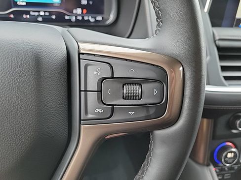 Used 2023 Chevrolet Tahoe High Country AWD/4WD image 33