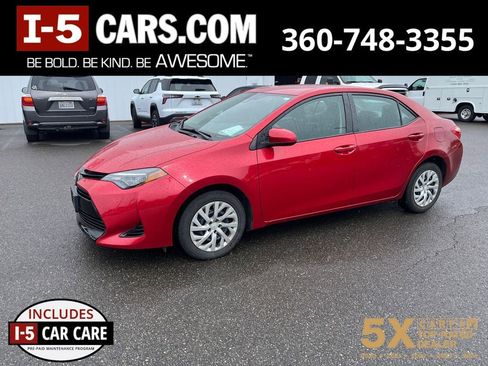 Used 2019 Toyota Corolla LE FWD image 1