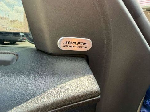 Used 2019 Dodge Charger R/T w/ Daytona Edition Group RWD image 17