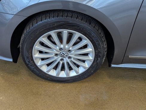 Used 2016 Volkswagen Passat 1.8T SE image 29