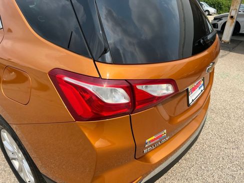 Used 2018 Chevrolet Equinox LT w/ Sun & Infotainment Package FWD image 37