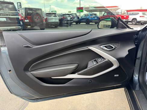 Used 2022 Chevrolet Camaro LT w/ RS Package image 11