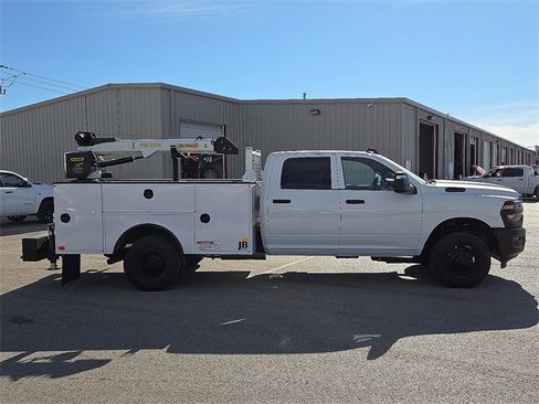 New 2026 RAM 3500 Tradesman image 6