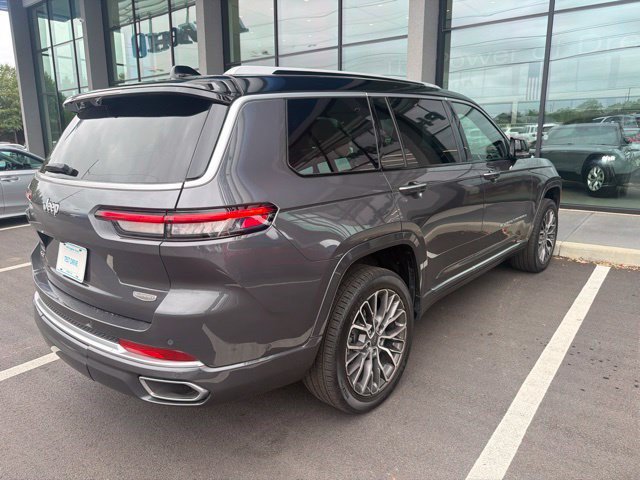 Used 2023 Jeep Grand Cherokee L Summit AWD/4WD image 9
