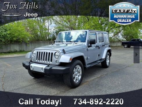 Used 2015 Jeep Wrangler Unlimited Sahara w/ Max Tow Package AWD/4WD image 3