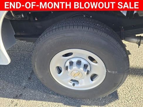 New 2025 Chevrolet Express 3500 w/ Power Convenience Package image 19