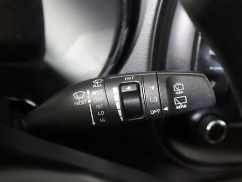 Used 2023 Kia Soul LX w/ LX Technology Package FWD image 35