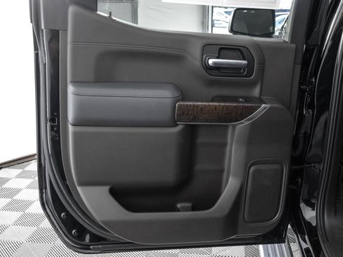 Used 2019 GMC Sierra 1500 Denali w/ Denali Ultimate Package AWD/4WD image 43