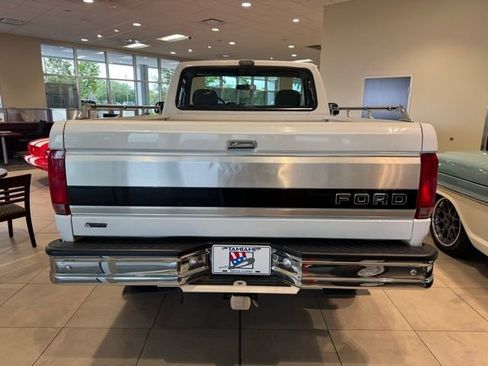 Used 1993 Ford F150 XL image 7