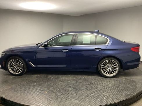 Used 2018 BMW 540i xDrive w/ Premium Package image 4