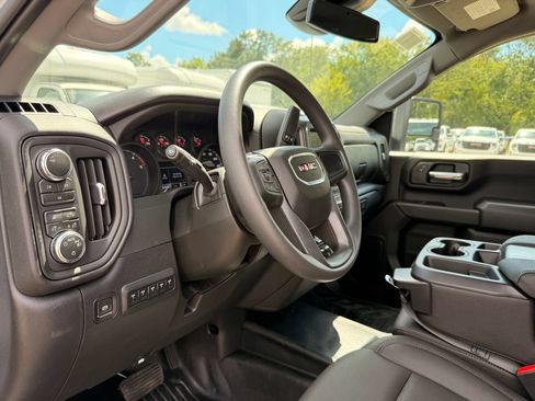 New 2026 GMC Sierra 2500 Pro AWD/4WD image 12