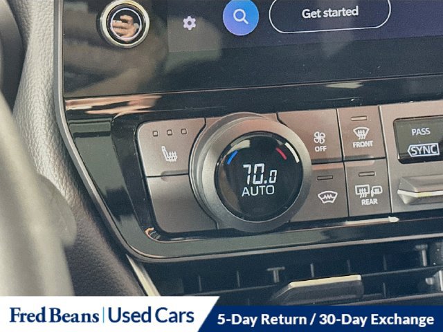 Used 2025 Toyota Grand Highlander AWD image 27
