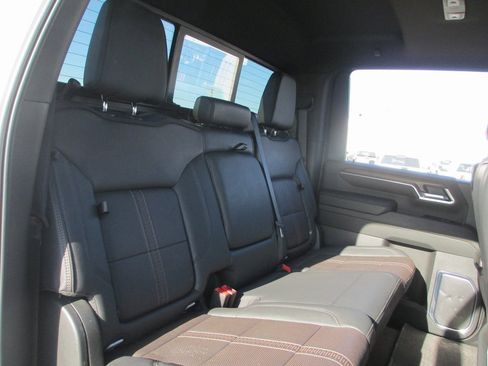 Certified 2024 Chevrolet Silverado 3500 High Country w/ High Country Premium Package image 24