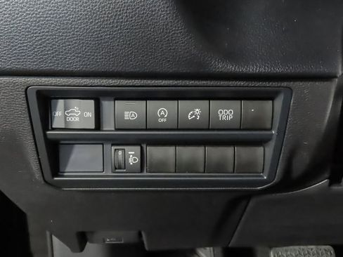 New 2025 Toyota Tundra SR5 image 18