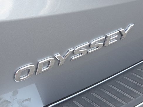 Certified 2026 Honda Odyssey Elite image 18