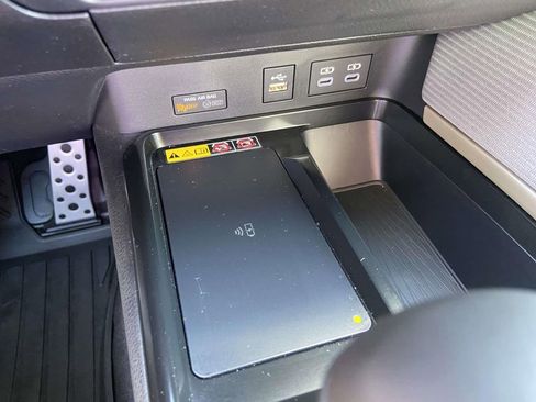 New 2026 Toyota Camry SE image 25