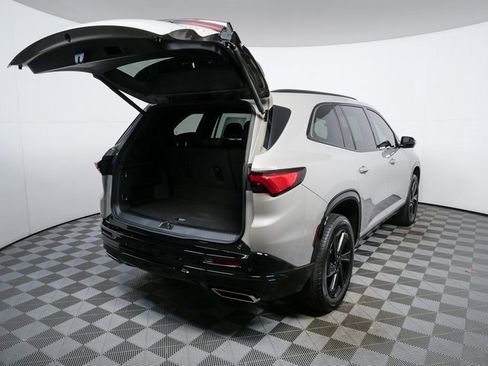 New 2026 Porsche Cayenne image 27