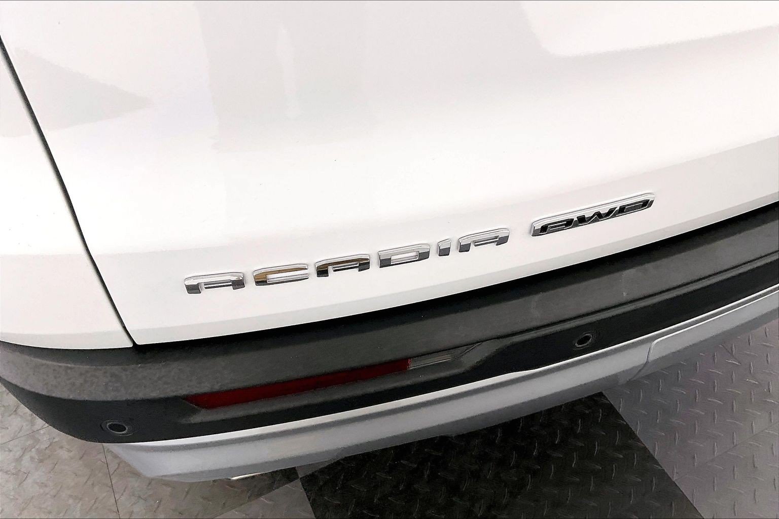 Used 2026 GMC Acadia Elevation w/ LPO, Floor Liner Package AWD/4WD image 31