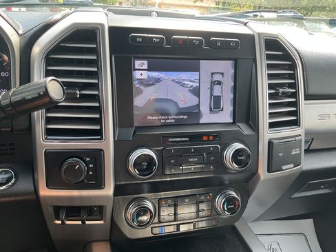 Used 2019 Ford F350 Platinum w/ Platinum Ultimate Package AWD/4WD image 11