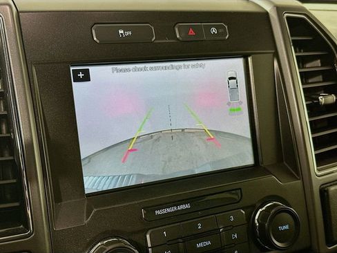 Used 2018 Ford F150 XLT w/ Equipment Group 302A Luxury image 15