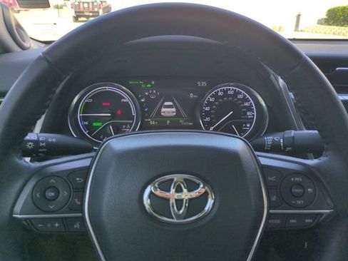 Used 2020 Toyota Camry XLE w/ Driver Assist Package FWD image 32