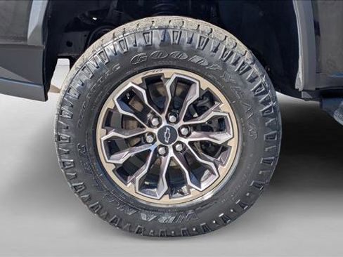 Used 2021 Chevrolet Colorado ZR2 image 26