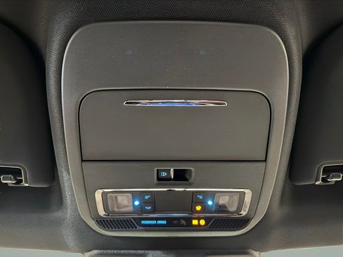 New 2026 Ford F250 Platinum w/ FX4 Off-Road Package image 12