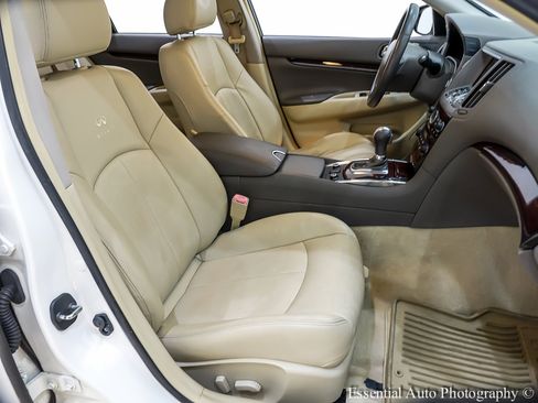 Used 2011 INFINITI G37 x Sedan w/ Premium Pkg image 32