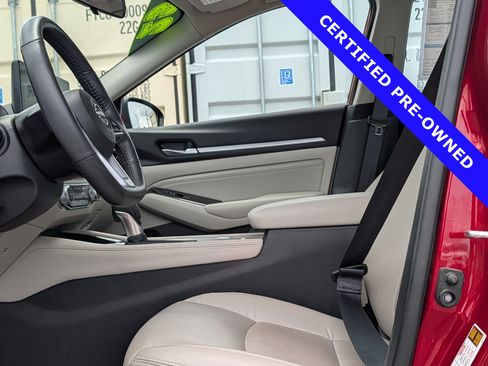 Used 2023 Nissan Altima 2.5 SL AWD/4WD image 19