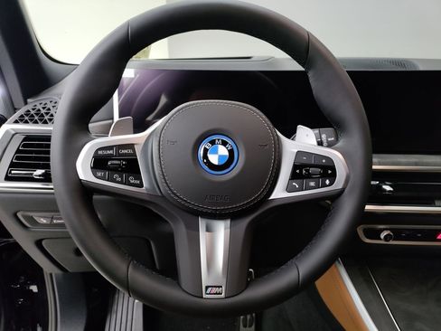 New 2026 BMW X5 xDrive50e w/ M Sport Package image 16