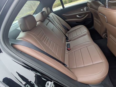 Used 2019 Mercedes-Benz E 300 image 29