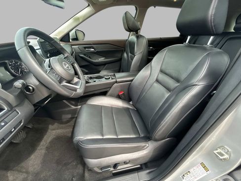 Used 2022 Nissan Rogue SL w/ SL Premium Package image 19