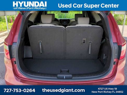 Used 2015 Hyundai Santa Fe Limited w/ Option Group 04 FWD image 31