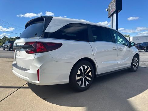 Used 2025 Honda Odyssey EX-L image 5