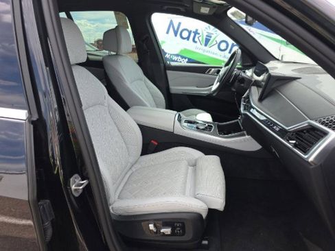 Used 2026 BMW X5 xDrive40i image 4