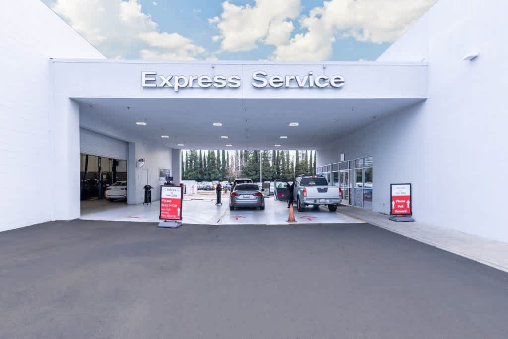 Used 2025 Honda CR-V Sport-L image 33