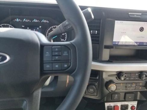 New 2025 Ford F550 4x4 Regular Cab Super Duty image 25