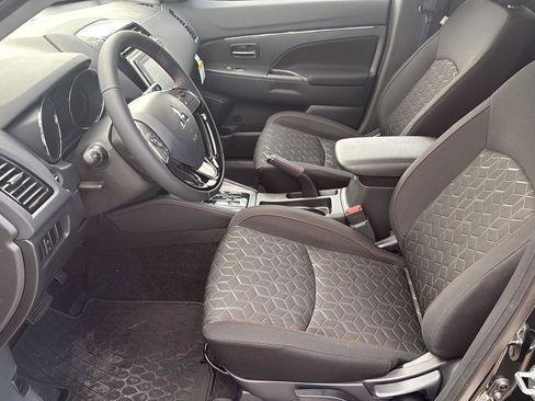 New 2026 Mitsubishi Outlander Sport LE AWD/4WD image 20