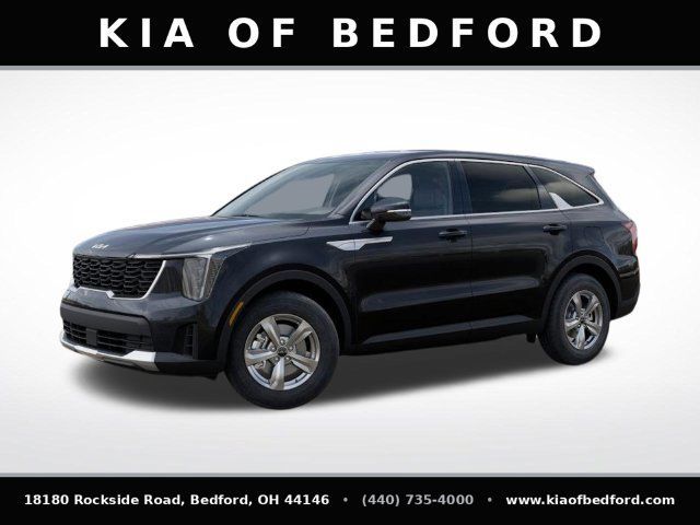 Used 2025 Kia Sorento LX FWD image 3